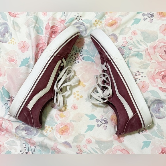 Maroon White Old School Sneakers Van Women Size 9.5 - Picture 7 of 16